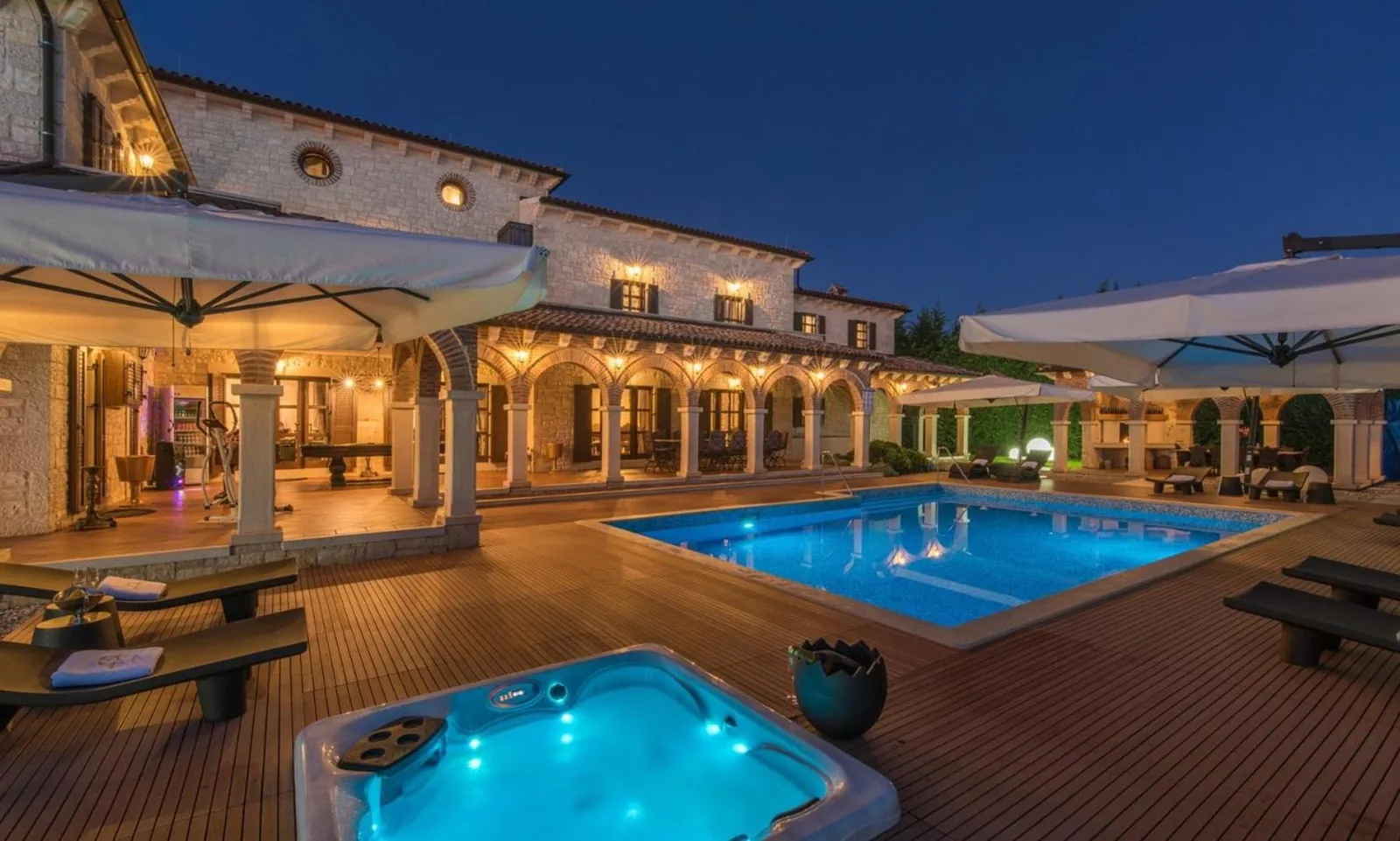 Villa Carolus-Luxurious Istrian Villa, Bild 3